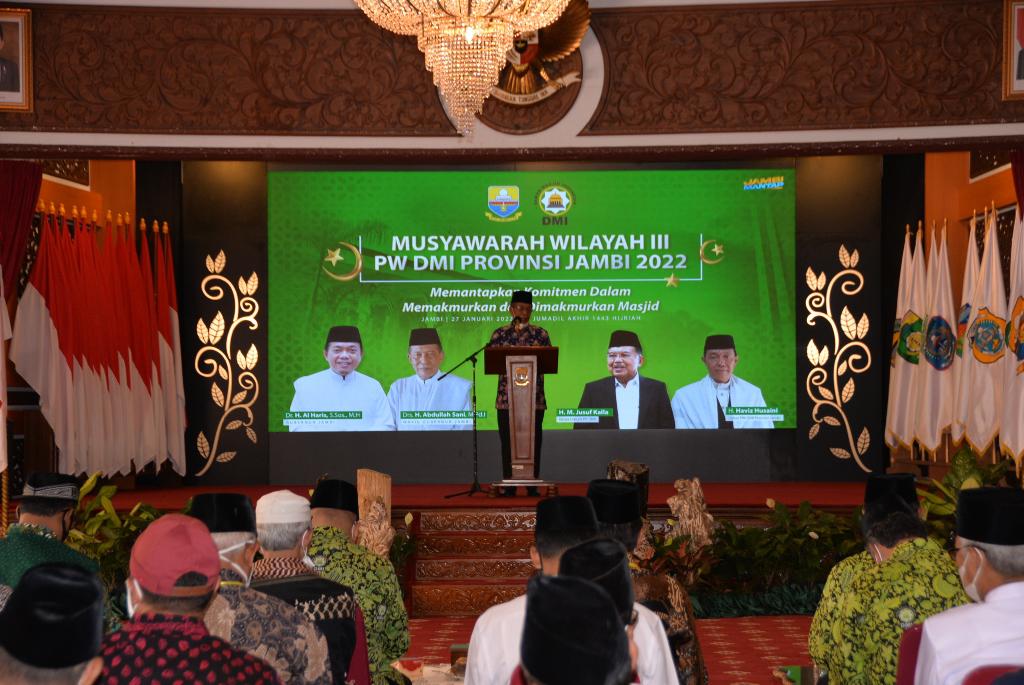Pembukaan Musyawarah Wilayah III Pimpinan Wilayah Dewan Masjid Indonesa (PW DMI) Provinsi Jambi, yang berlangsung di Auditorium Rumah Dinas Gubernur Jambi, Kamis (27/01/2022)