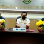 Datuk Rio (Kepala Desa) Cilodang Kecamatan Palepat, kabupaten Bungo ditetapkan sebagai tersangka korupsi oleh Kejaksaan Negeri (Negeri) Bungo.