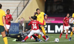 Timnas Putri Indonesia saat berhadapan dengan Australia di Piala Asia Wanita 2022 (@PSSI)