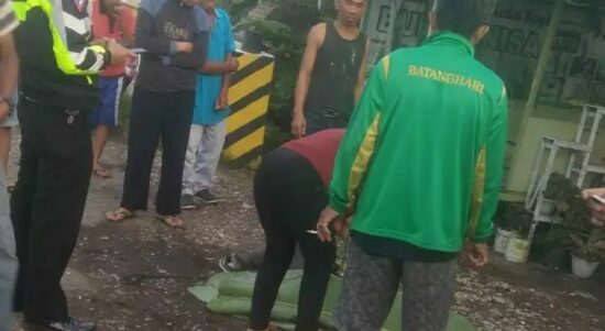 Pengendara Motor di Batanghari Meninggal Ditabrak Truck Batubara