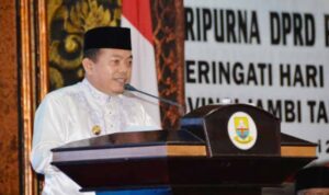 Gubernur Jambi Al Haris