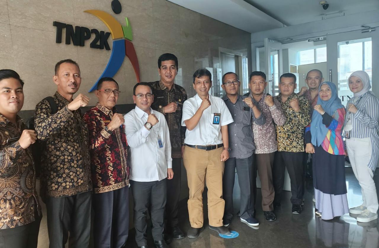 Nilwan Yahya Sambangi TNP2K, Konsultasi Pemahaman TPKD, RPKD dan Data Kemiskinan Ekstrim. Foto dok Kominfo Merangin