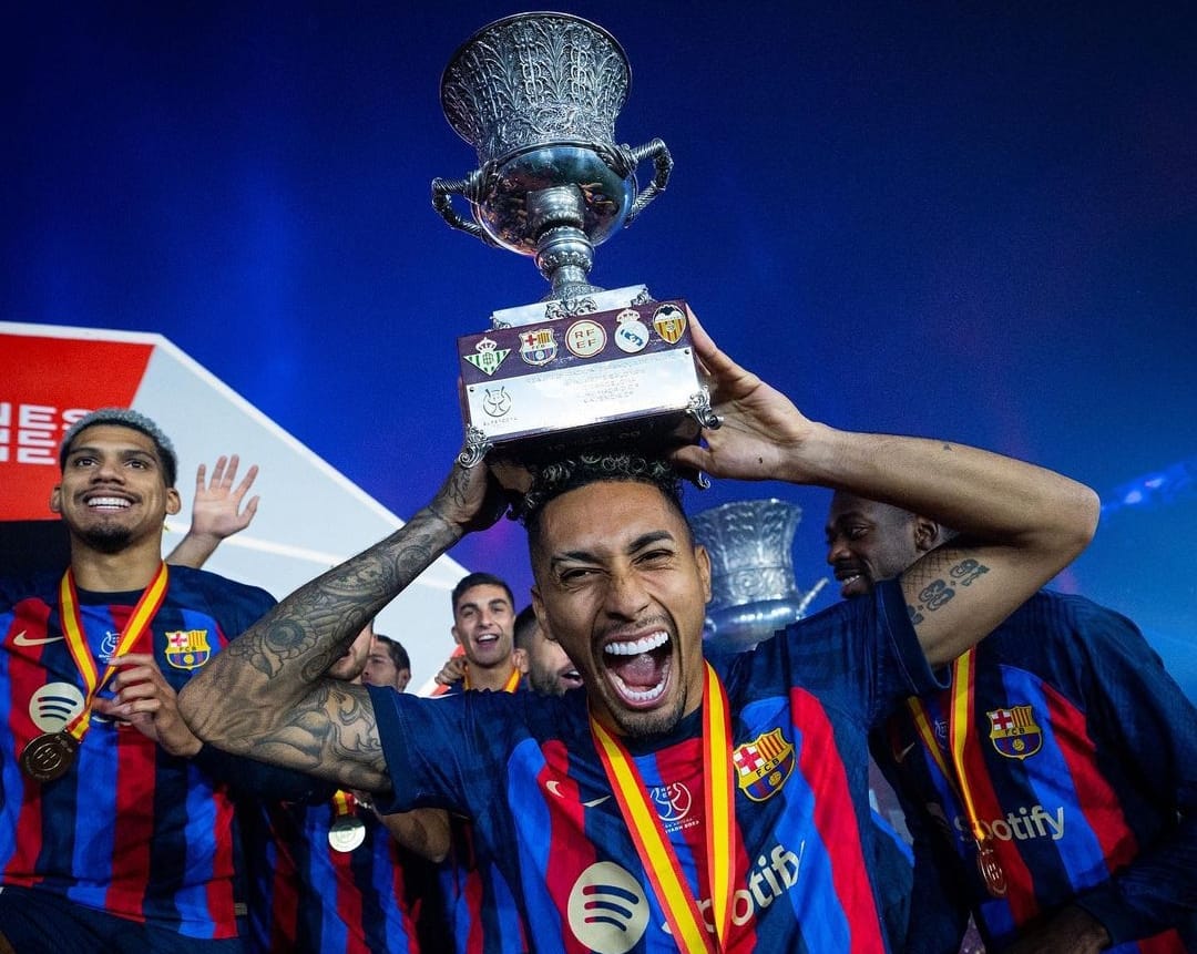 Barcelona menang mudah atas Real Madrid, Barcelona Juara Piala Super Spanyol. Foto IG cfbarcelona