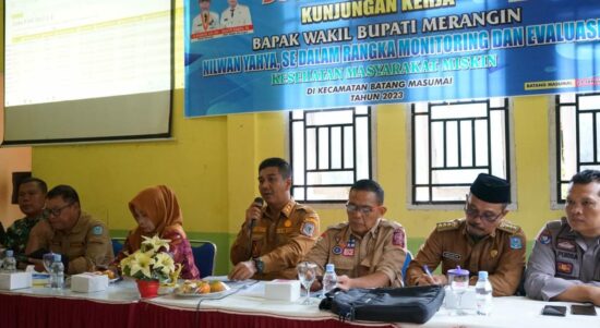 Wakil Bupati Nilwan Yahya saat kunjungan kerja di Kecamatan Batang Masumai. Foto: guh/Pariwarajambi