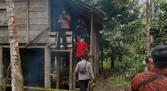 Pondok kebun lokasi sosok mayat pria sudah membuka ditemukan Foto: rik/Pariwarajambi