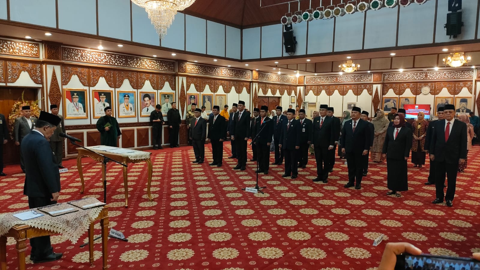 Wakil Gubernur Jambi, Abdullah Sani Lantik 17 pejabat eselon II Pemprov Jambi. Foto: Riky Serampas/Pariwarajambi