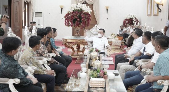 Gubernur Jambi, Al Haris menerima kunjungan Executive General Manager Pertamina Patra Niaga Regional Sumbagsel, Zibali Hisbul Foto dok Kominfo Prov Jambi