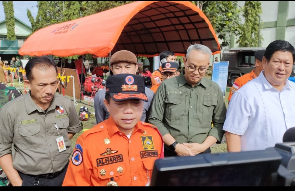 Gubernur Jambi Al Haris usai memimpin apel siaga darurat penanganan bencana kekeringan dan Karhutla. Foto: Riky Serampas/Pariwarajambi