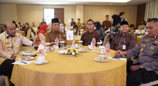 Wakil Gubernur Jambi Abdullah Sani pada acara pembukaan festival ekonomi keuangan digital Indonesia 2023. Foto dok Kominfo Prov Jambi