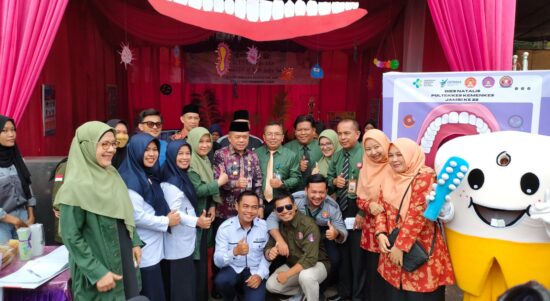 Gubernur Jambi Al Haris saat menghadiri Karir Expo Poltekkes Jambi 2023. Foto: Riky Serampas/Pariwarajambi