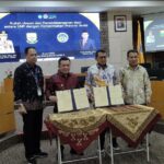 Penandatanganan MoU antara UNP dengan Pemerintah Provinsi Jambi. Foto: Riky Serampas/Pariwarajambi