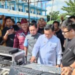 Gubernur Jambi Al Haris membuka gebyar sound syistem Persatuan Seniman Jambi. Foto: Riky Serampas/Pariwarajambi