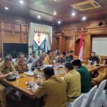Gubernur Jambi Al Haris pimpin rapat persiapan Rakernas APDESI. Foto dok Kominfo Prov Jambi