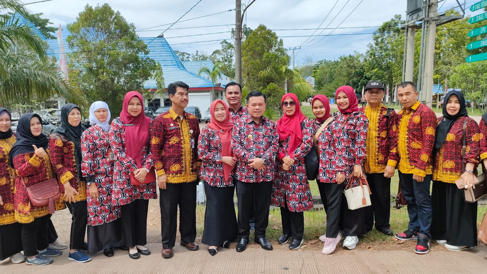 Gubernur Jambi Al Haris didampingi istri hadiri Harganas 2023 di Banyuasin, Sumatera Selatan. Foto: Riky Serampas/Pariwarajambi