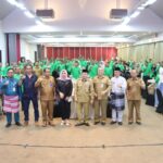 Gubernur Jambi Al Haris pada saat serah terima website dan aplikasi jaga desa. Foto dok Kominfo Prov Jambi