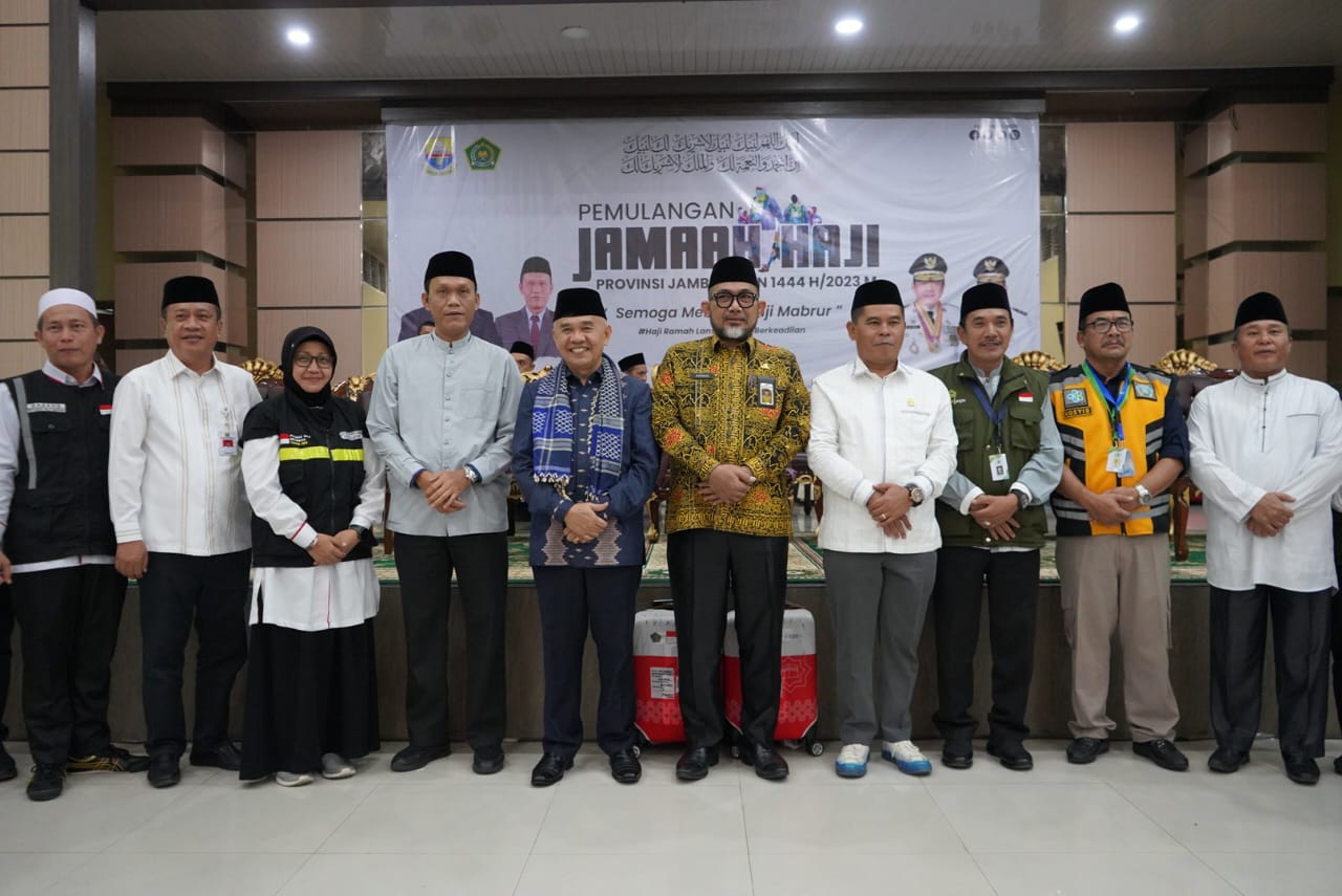 Penyambutan jemaah haji di asrama haji. Foto dok Kominfo Prov Jambi