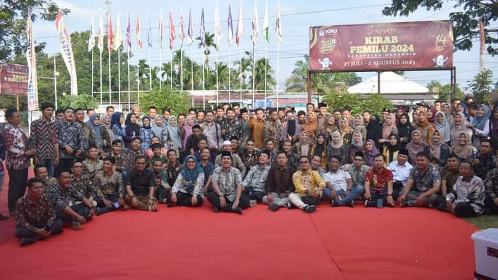 Kirab Pemilu 2024 tiba di Merangin. Foto dok KPU Merangin