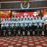Gubernur dan Wakil Gubernur Jambi, pimpinan Forkopimda bersama anggota Paskibraka 2023. Foto: Riky Serampas/Pariwarajambi