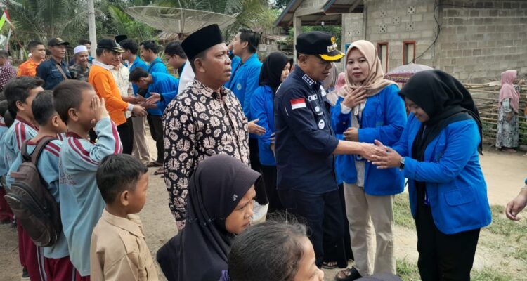 Pj Bupati Tebo Aspan melakukan kunjungan kerja ke Dusun Lancar Tiang, Desa Tuo Ilir, Kecamatan Tebo Ilir. (Foto/ist)