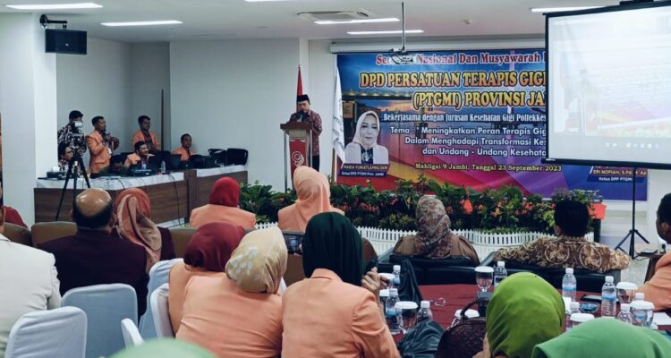 Gubernur Jambi Al Haris Menghadiri Musda ke VII DPD PTGMI Provinsi Jambi. Foto: Riky Serampas