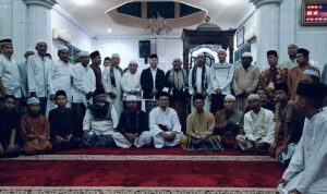 Zulkifli Hasan Bersama Al Haris Subuh Berjamaah di Masjid Jami Assa'adah Kota Jambi. Foto: Riky Serampas/Pariwarajambi
