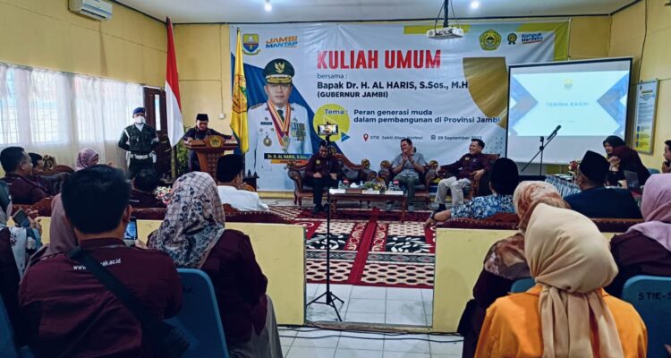 Gubernur Jambi Al Haris berikan kuliah umum di kampus STIE Kerinci. Foto: Riky Serampas/Pariwarajambi